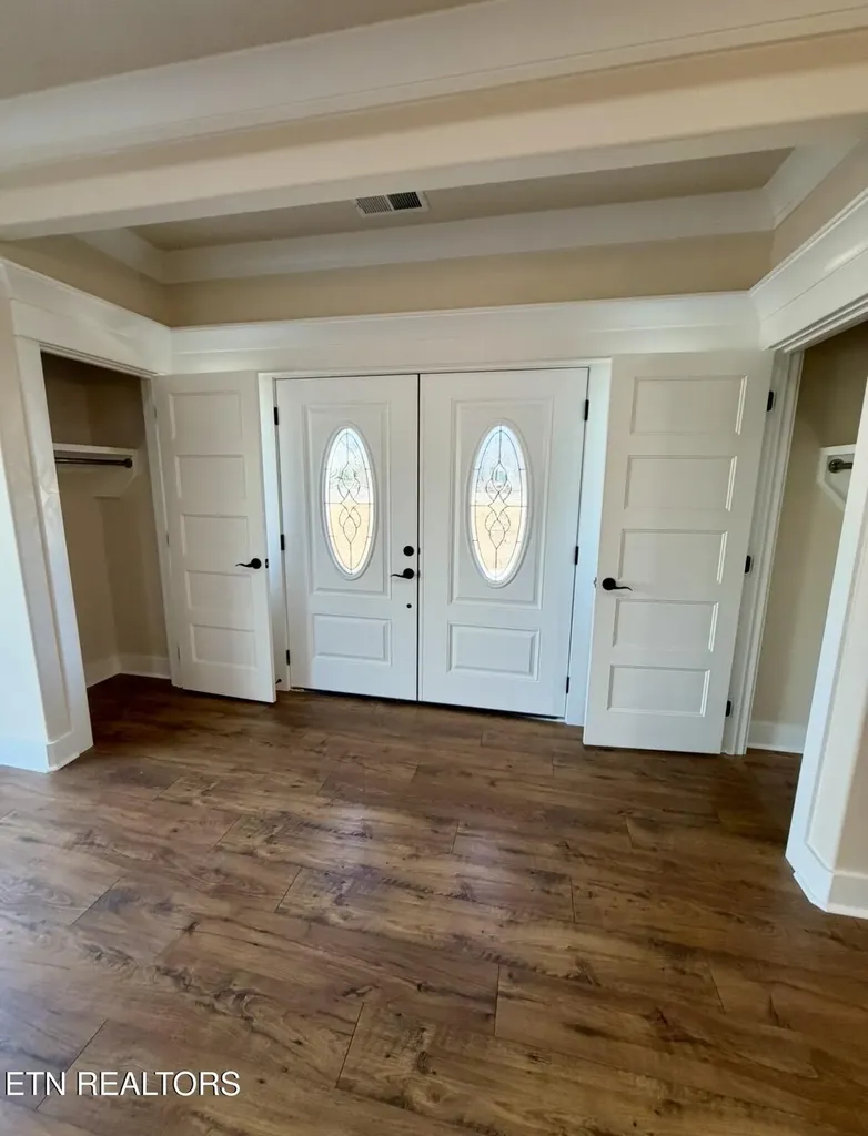 414 Beachwood Drive Crossville TN 38558