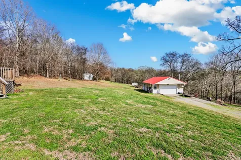 2410 Dunbar Road Woodlawn TN 37191