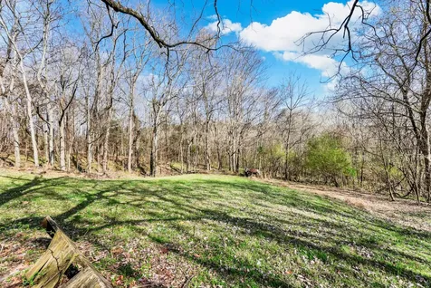 2410 Dunbar Road Woodlawn TN 37191