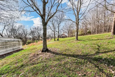 2410 Dunbar Road Woodlawn TN 37191