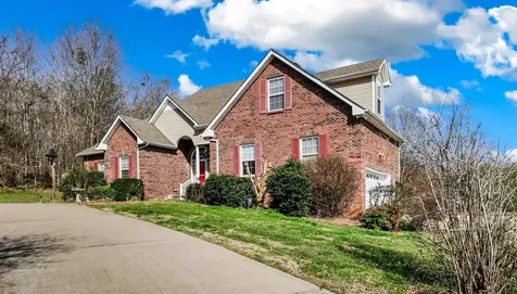 2410 Dunbar Road Woodlawn TN 37191