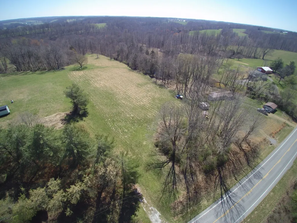 10974 Galen Road Lafayette TN 37083