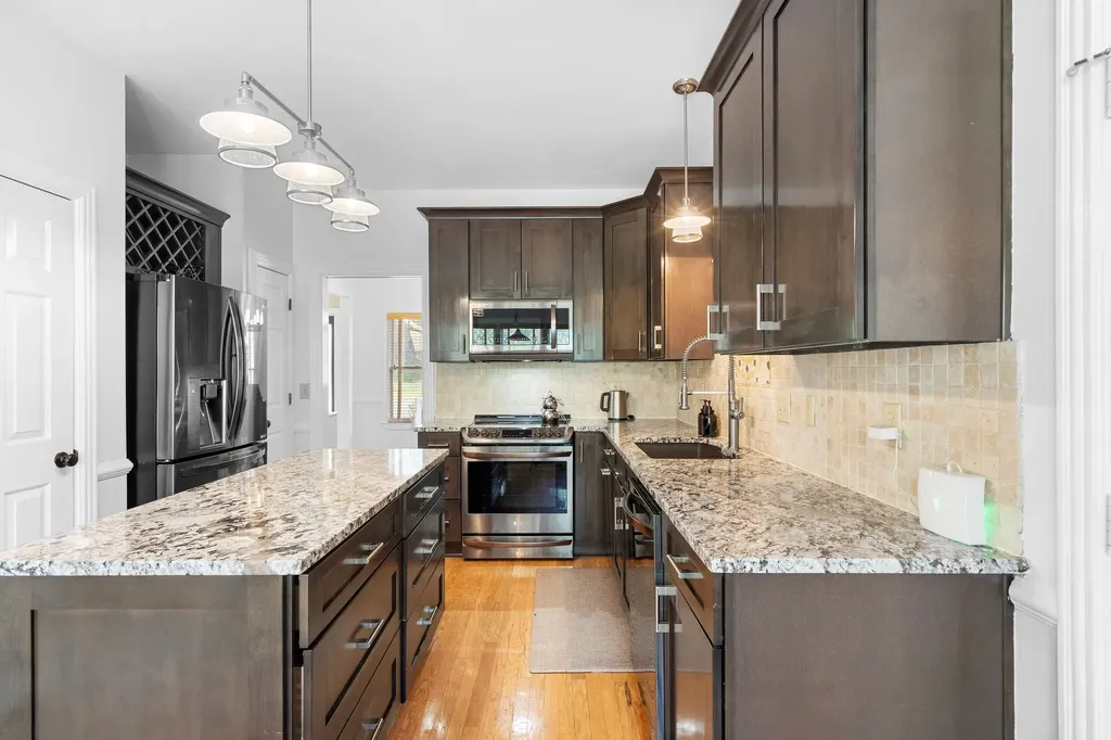 132 Sequoyah Lane Nashville TN 37221