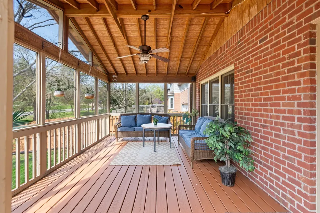 132 Sequoyah Lane Nashville TN 37221