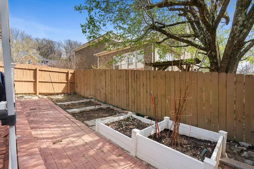 132 Sequoyah Lane Nashville TN 37221