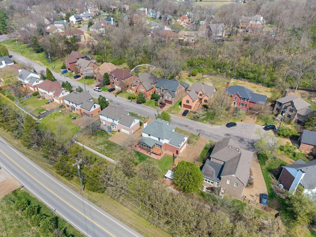 132 Sequoyah Lane Nashville TN 37221