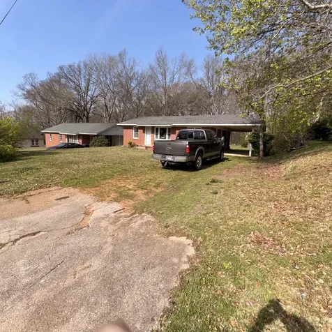 276 Oak Street Selmer TN 38375