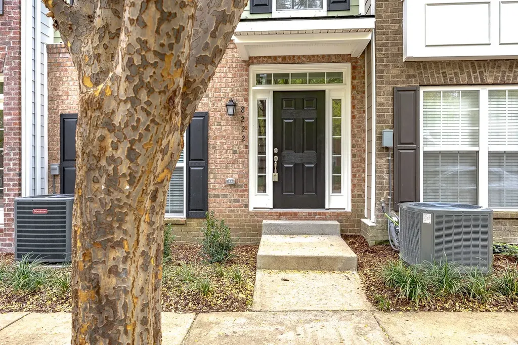 8222 Lenox Creekside Drive Antioch TN 37013
