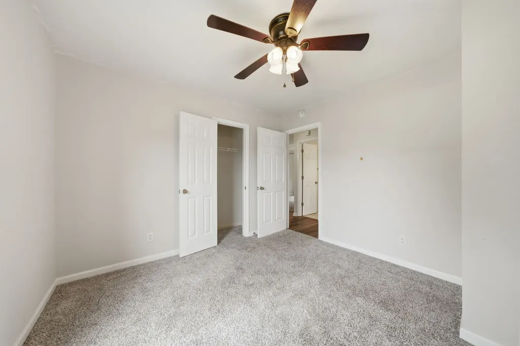 1718 Crestview Drive Clarksville TN 37042