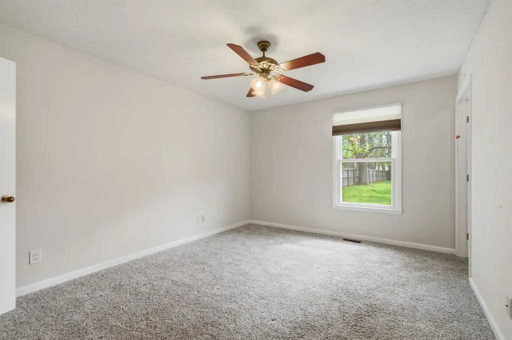 1718 Crestview Drive Clarksville TN 37042