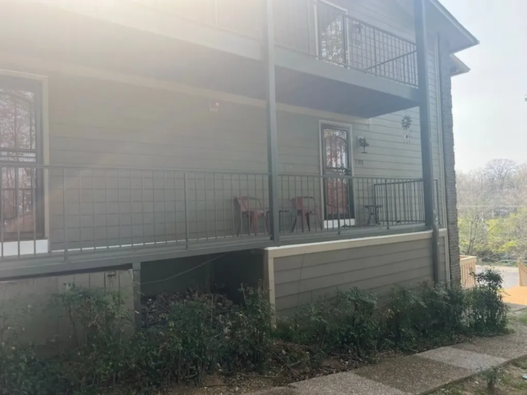 703 Ashlawn Place Nashville TN 37211