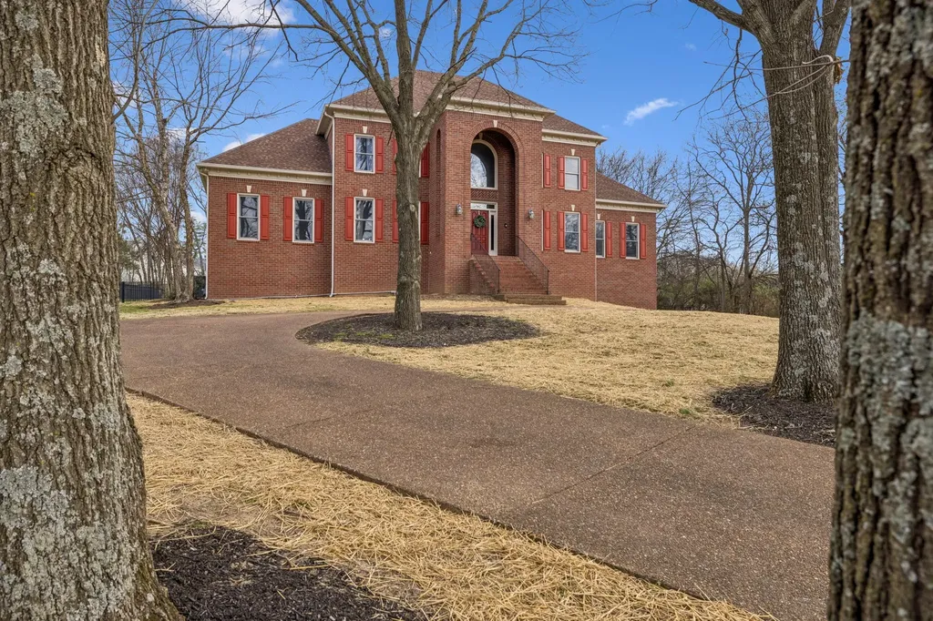 9004 Old Smyrna Road Brentwood TN 37027