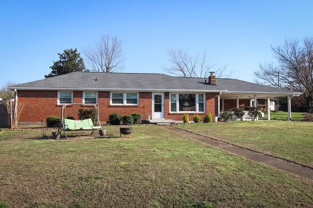 1800 Meadowbrook Drive Springfield TN 37172