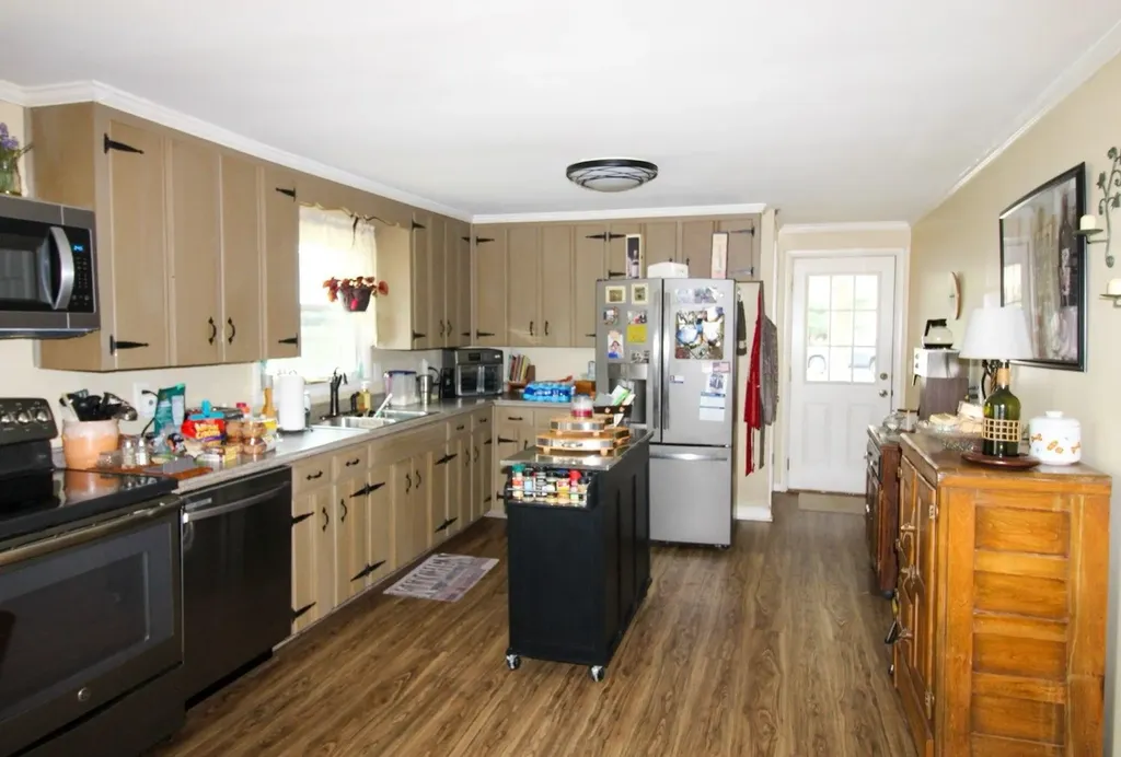 1800 Meadowbrook Drive Springfield TN 37172
