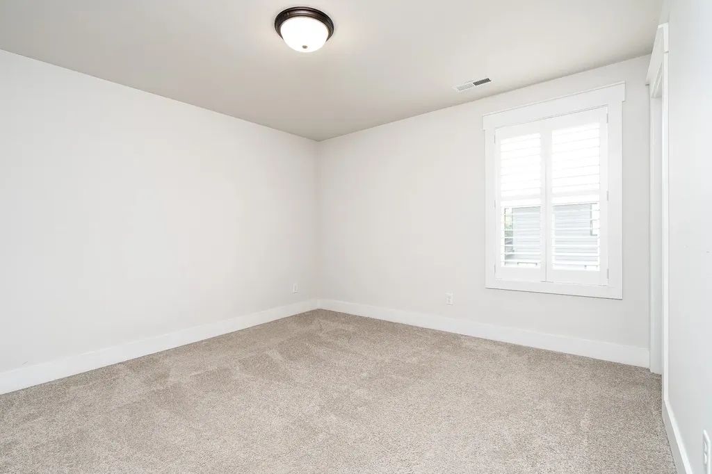 2744 Morrow Lane Columbia TN 38401