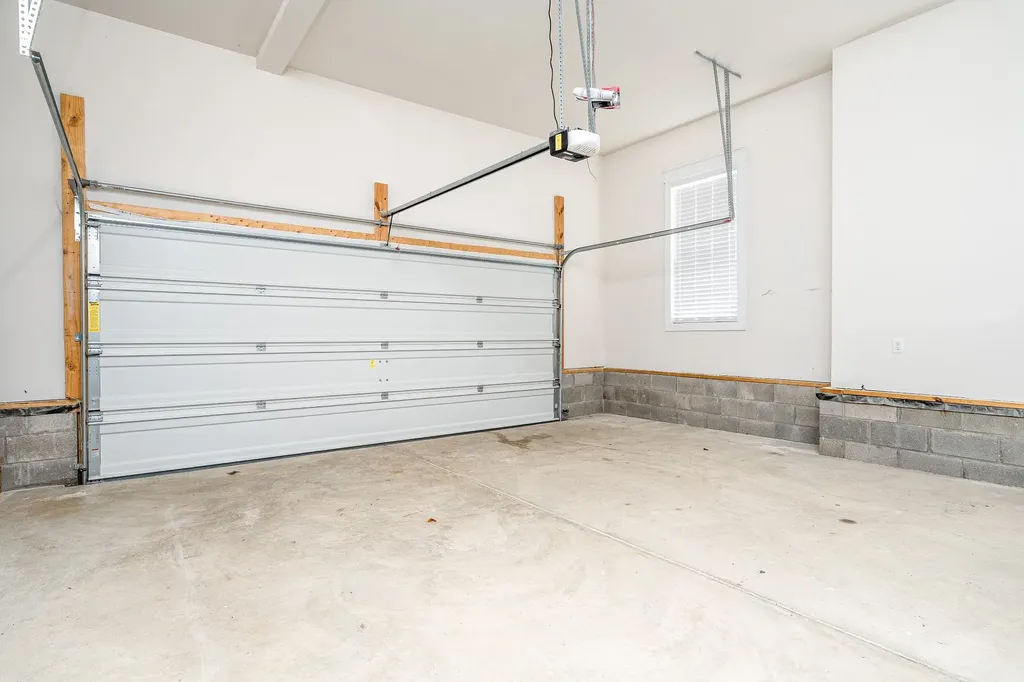 2744 Morrow Lane Columbia TN 38401