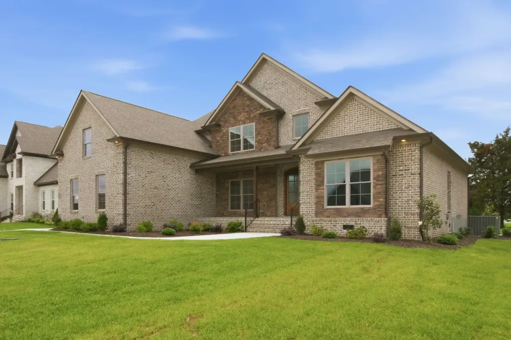 3921 Delzotto Drive Murfreesboro TN 37128