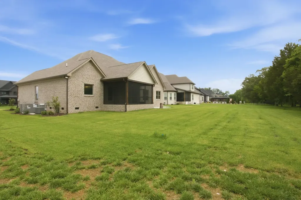 3921 Delzotto Drive Murfreesboro TN 37128