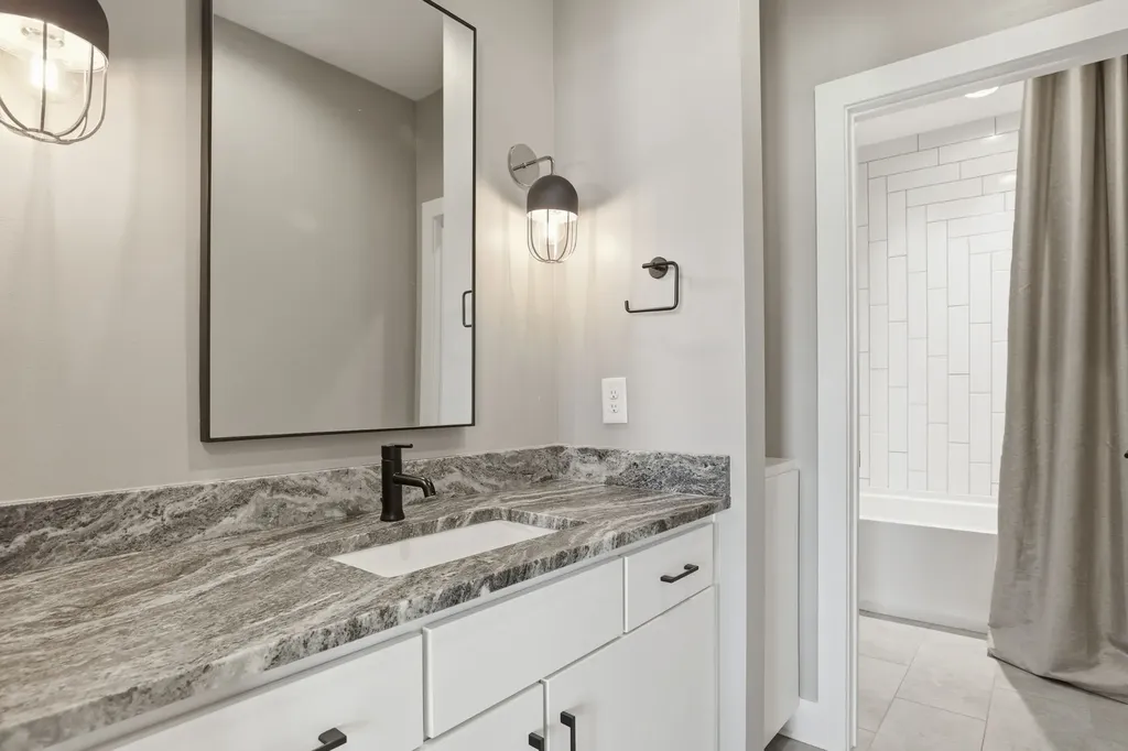 926 Gale Lane Nashville TN 37204