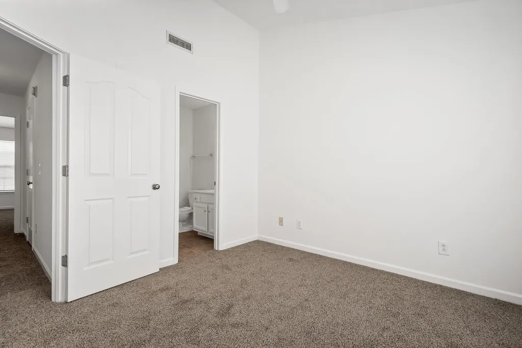 2961 S Rutherford Boulevard Murfreesboro TN 37130