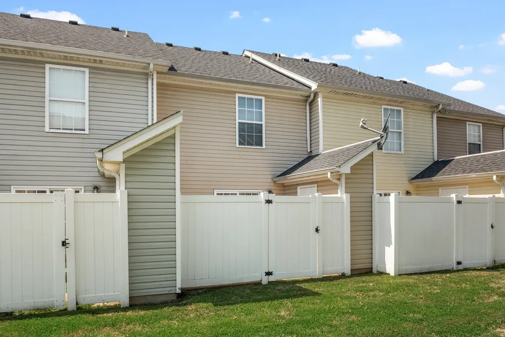 2961 S Rutherford Boulevard Murfreesboro TN 37130