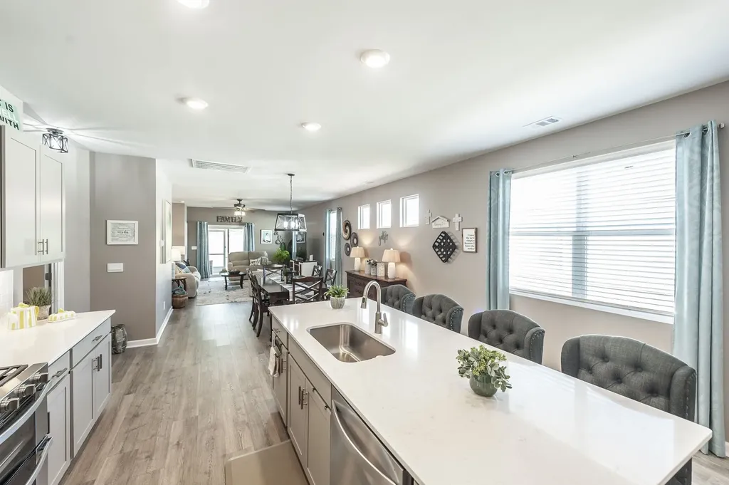 7146 Lang Avenue White House TN 37188