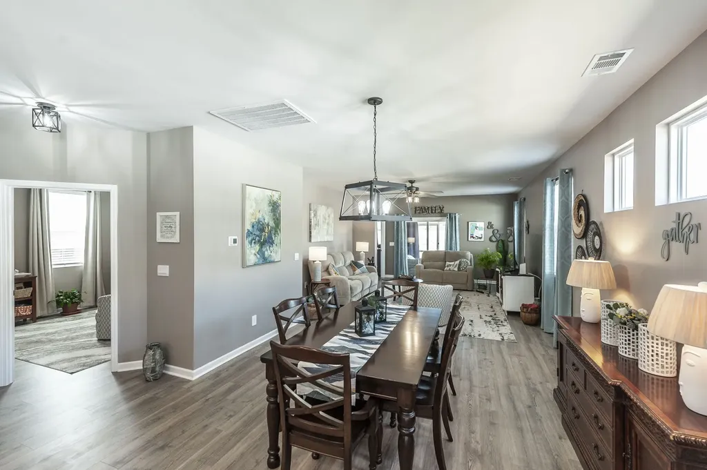 7146 Lang Avenue White House TN 37188