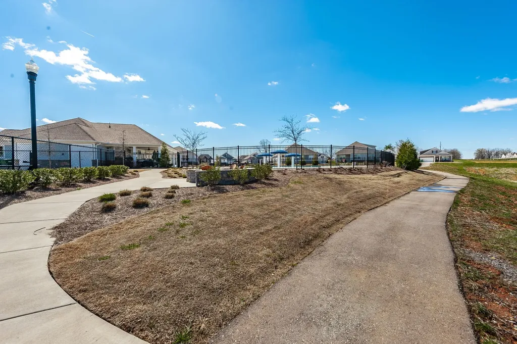 7146 Lang Avenue White House TN 37188
