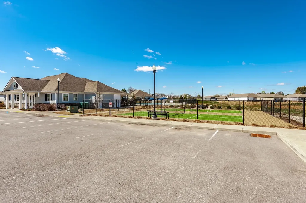 7146 Lang Avenue White House TN 37188
