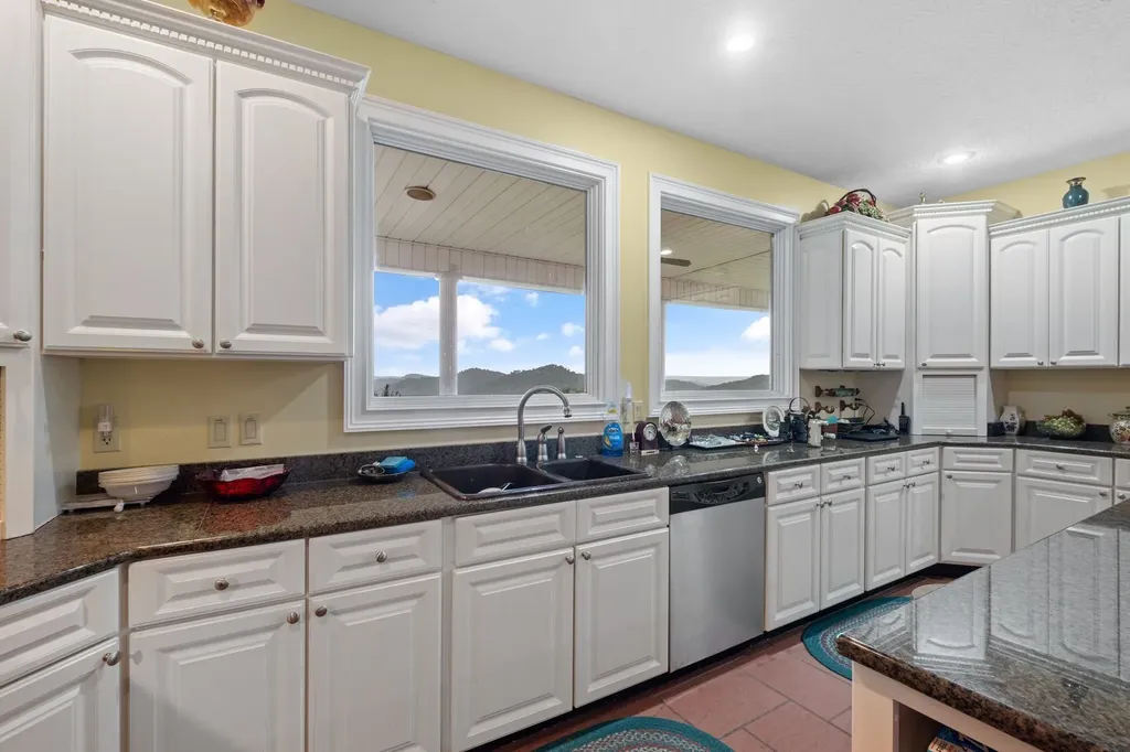 146 Aerie Lane Granville TN 38564