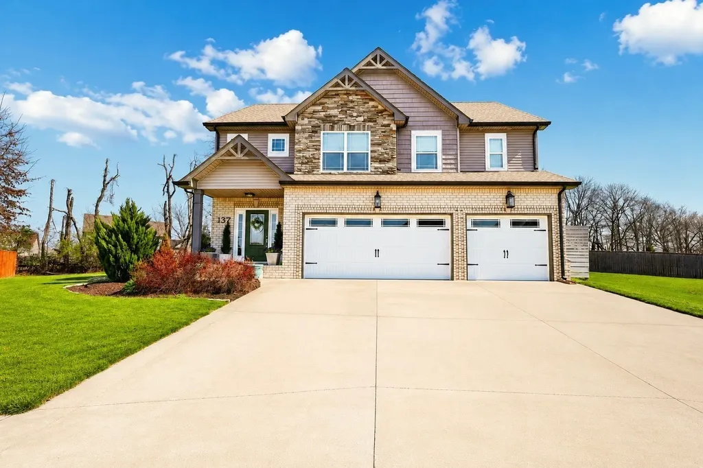 137 Trillium Court Clarksville TN 37043