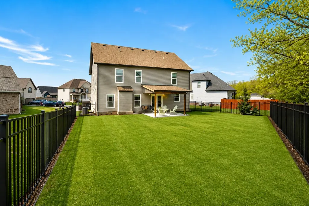 137 Trillium Court Clarksville TN 37043