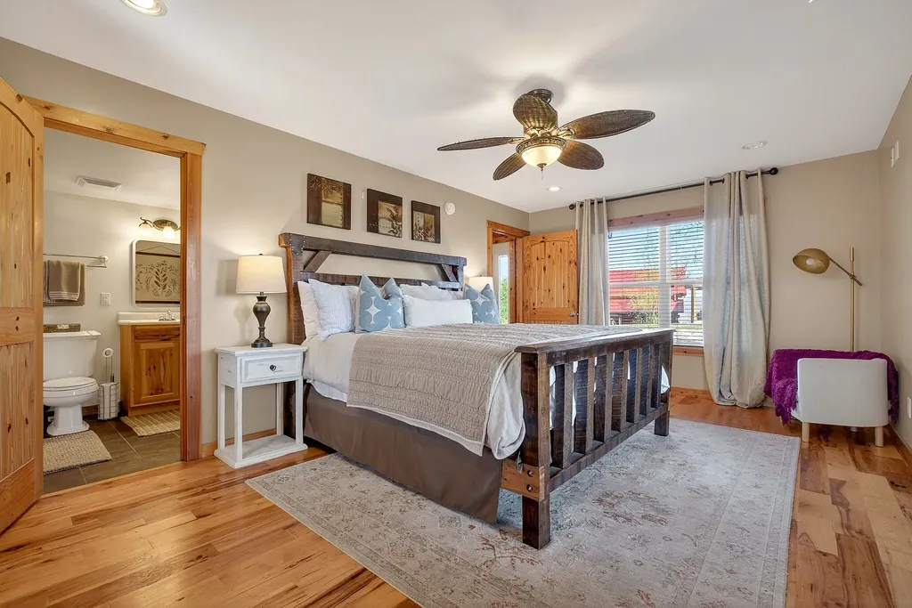 300 Crest Drive Smithville TN 37166