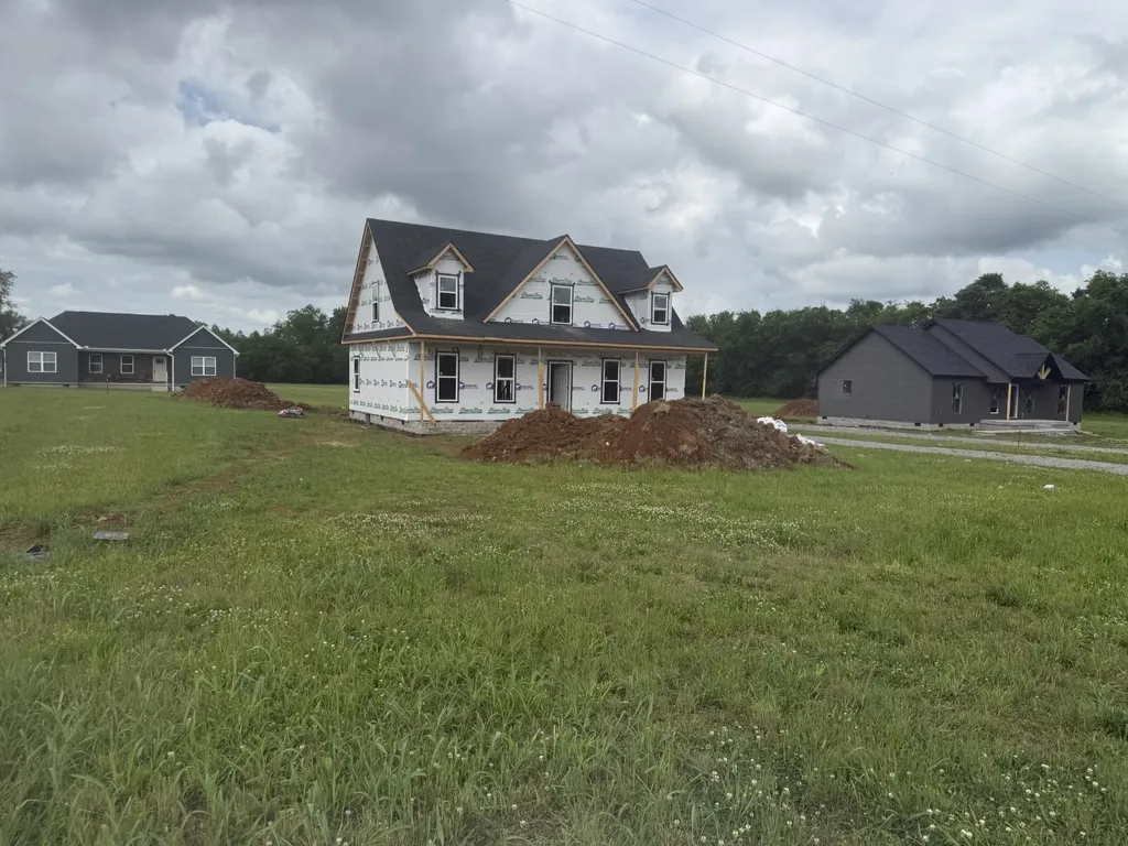 2110 Laws Hill Circle Lewisburg TN 37091