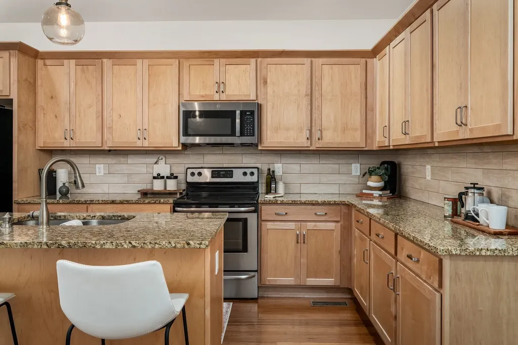 1734 Mckinney Avenue Nashville TN 37208
