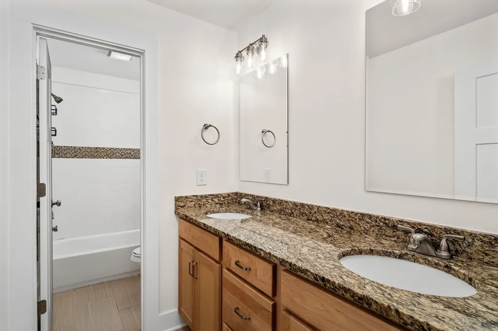 1734 Mckinney Avenue Nashville TN 37208