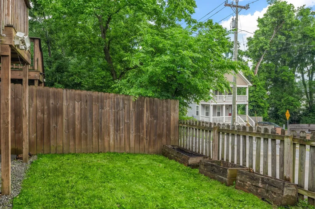 1734 Mckinney Avenue Nashville TN 37208