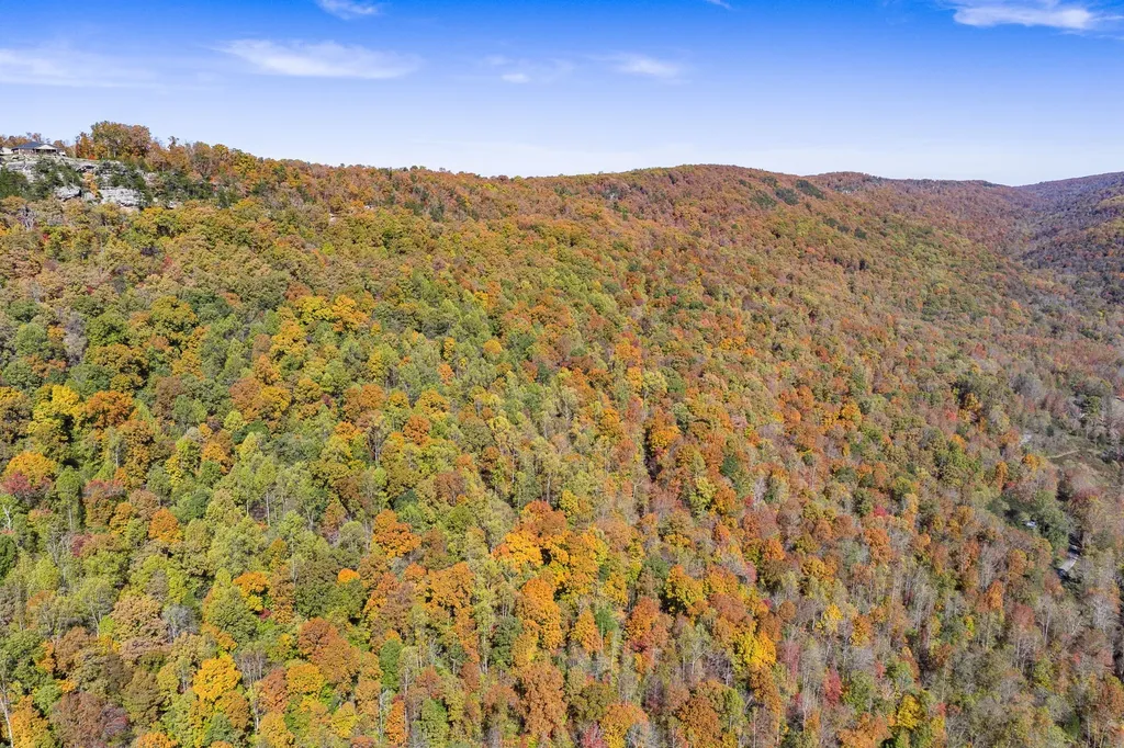 8450 Old Highway 28 Pikeville TN 37367