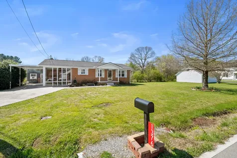 1376 Ardmore Highway Taft TN 38488