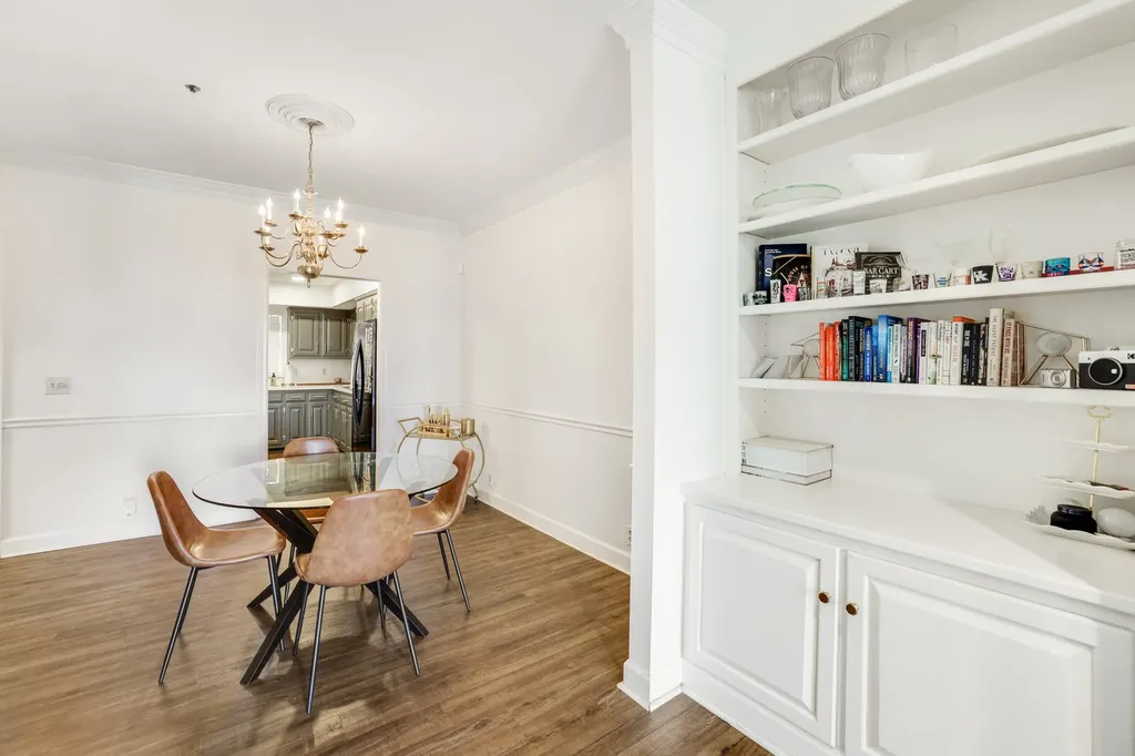 305 Rose Hall Nashville TN 37212