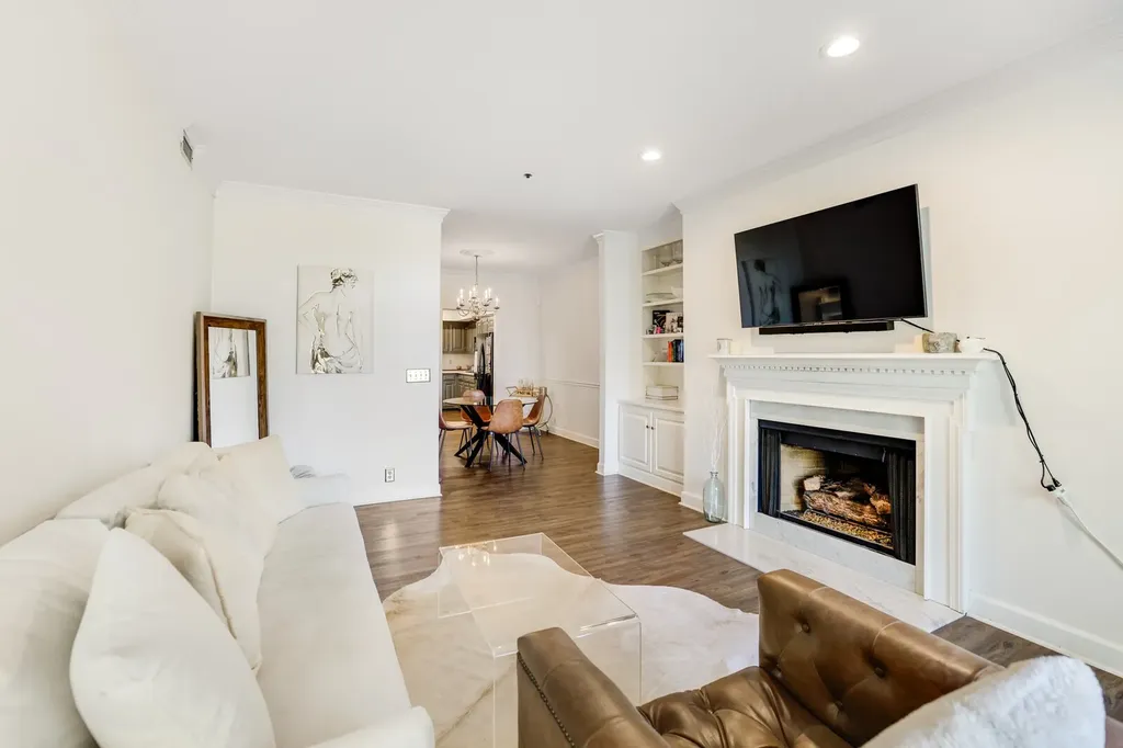 305 Rose Hall Nashville TN 37212