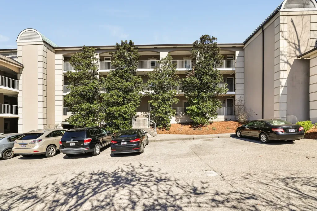 305 Rose Hall Nashville TN 37212