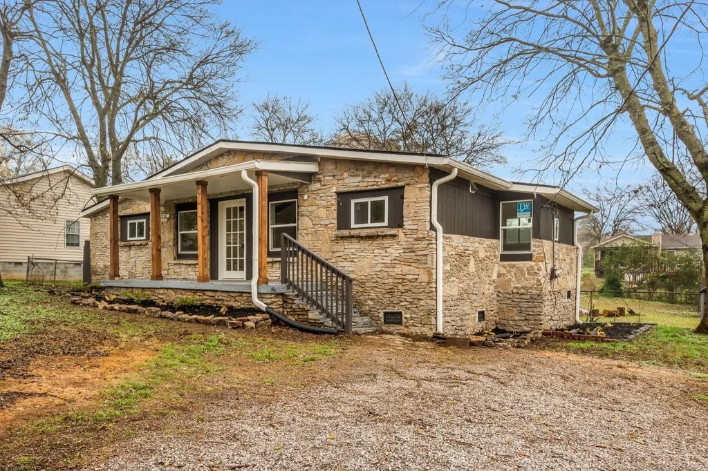 1421 Mohawk Trail Madison TN 37115