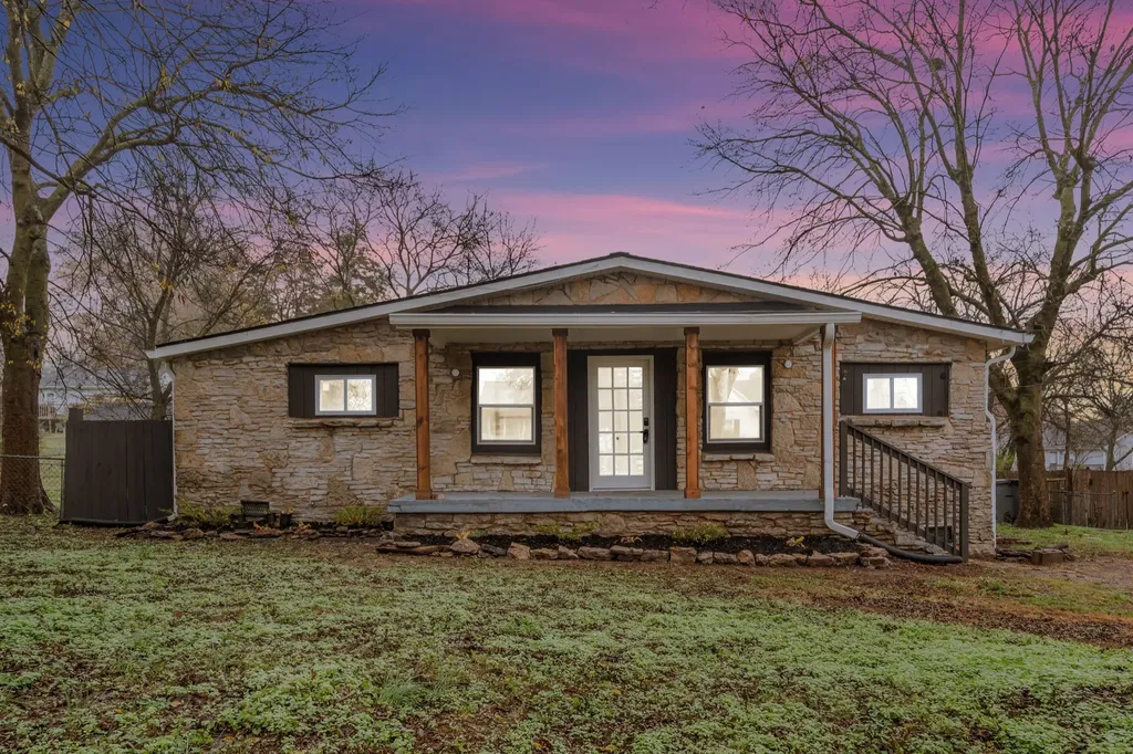 1421 Mohawk Trail Madison TN 37115
