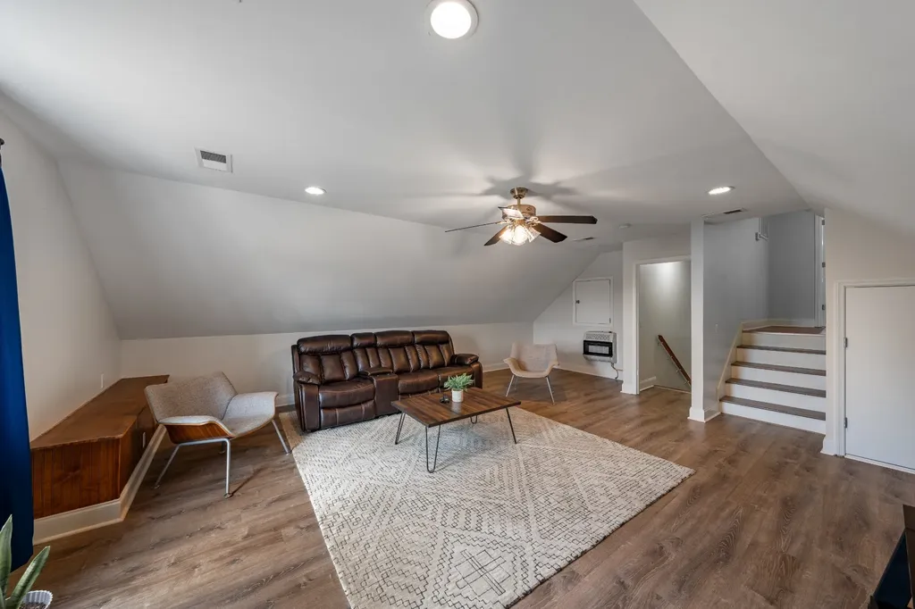 2060 Hickory Drive Springfield TN 37172