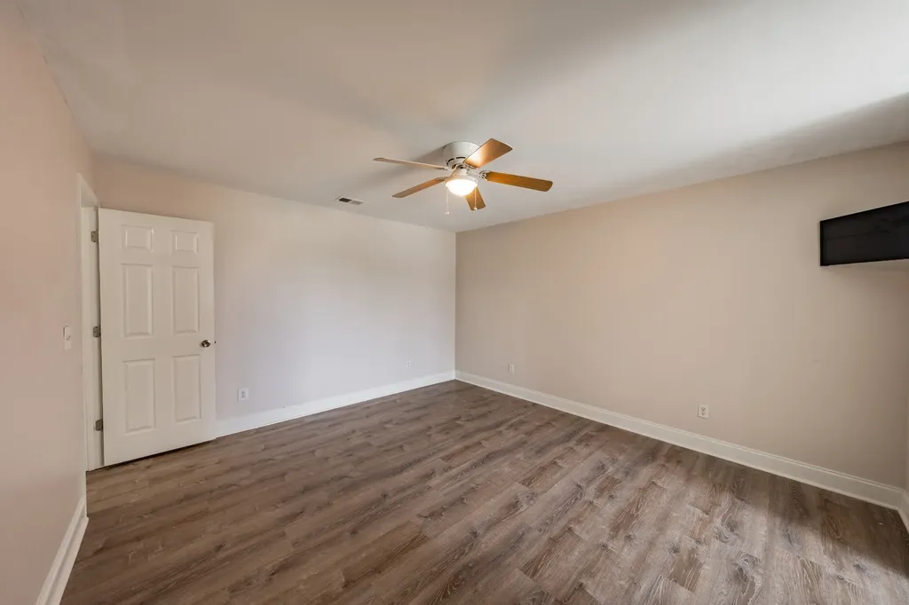 2060 Hickory Drive Springfield TN 37172