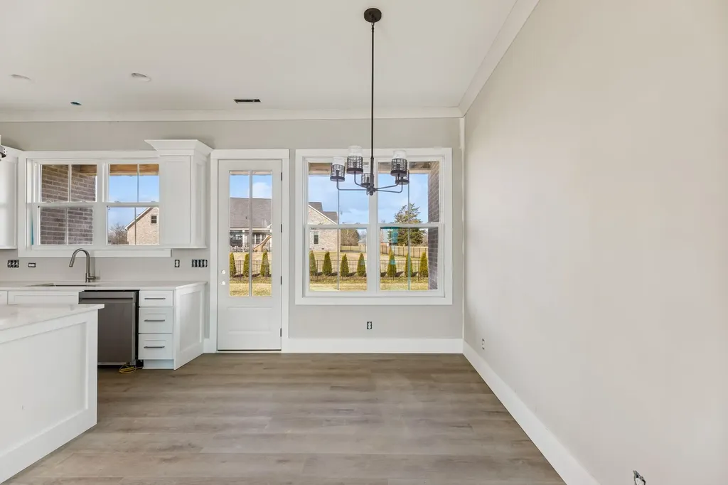 374 Chestnut Oak Avenue Smithville TN 37166