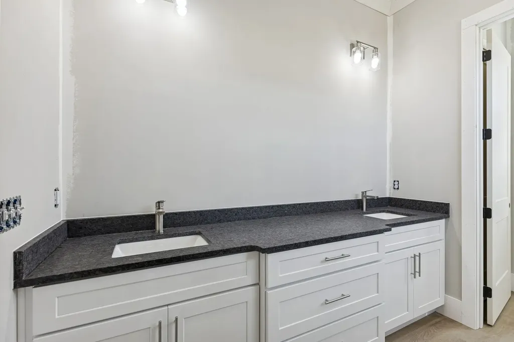374 Chestnut Oak Avenue Smithville TN 37166