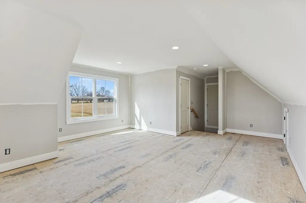 374 Chestnut Oak Avenue Smithville TN 37166