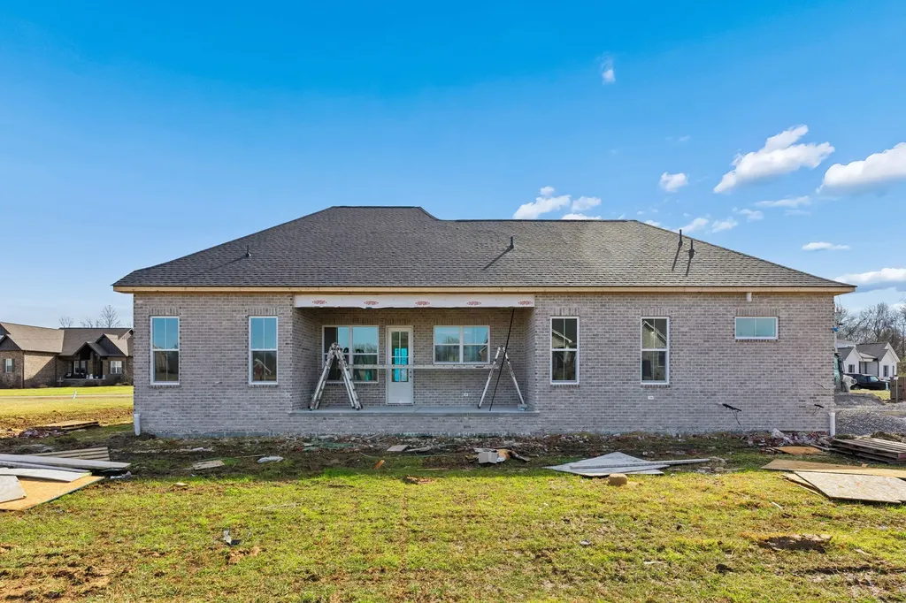 374 Chestnut Oak Avenue Smithville TN 37166